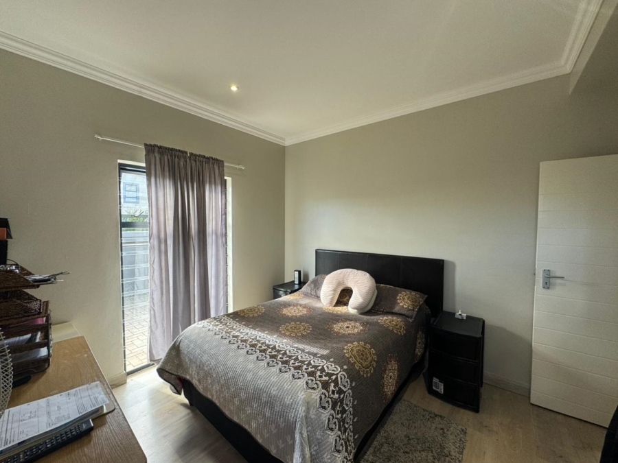 2 Bedroom Property for Sale in Parklands Western Cape